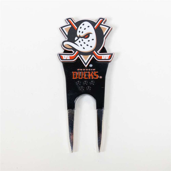 Anaheim Ducks Custom Shaped Divot Tool